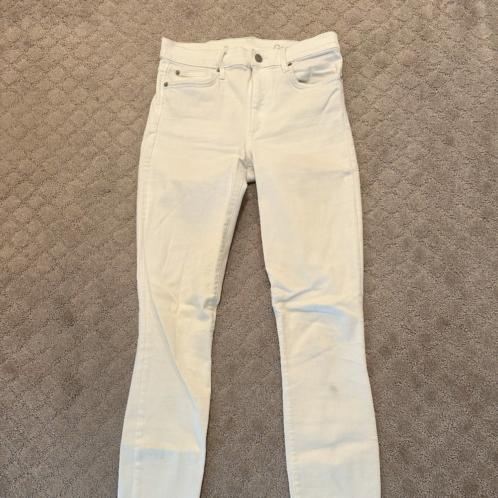 White Gap Skinny Jeans
